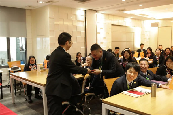 共襄盛典，啟航新征程！廣東博皓年度總結大會-頒發年終利是、子女助學金、敬老金